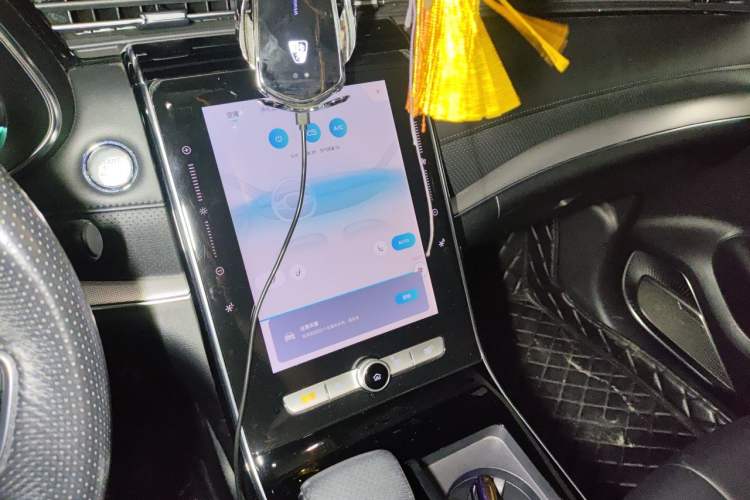 Used Roewe RX5 MAX 2019 400TGI Automatic Smart Cabin Flagship Edition Audio And AC Panel