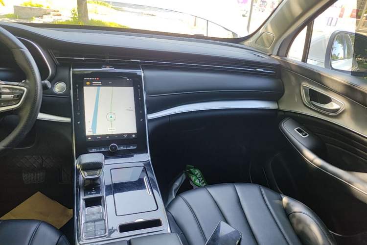 Used Roewe RX5 MAX 2019 300TGI Automatic Intelligent Driving Health Cabin Edition Audio And AC Panel