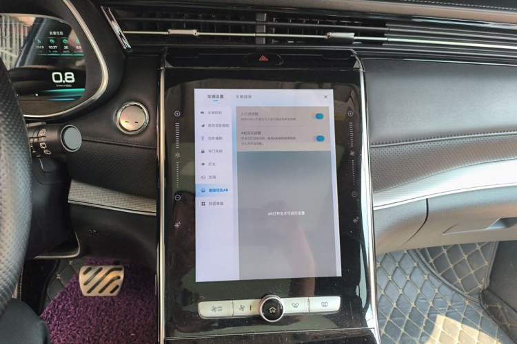 Used Roewe RX5 MAX 2019 300TGI Automatic Smart Cabin Flagship Edition Audio And AC Panel