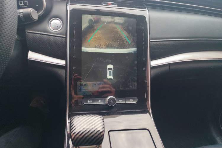 Used Roewe RX5 MAX 2019 300TGI Automatic 4G Connect Luxury Edition Audio And AC Panel