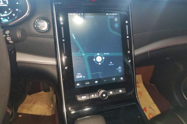 Used Roewe RX5 MAX 2019 300TGI Automatic 4G Connect Luxury Edition Audio And AC Panel