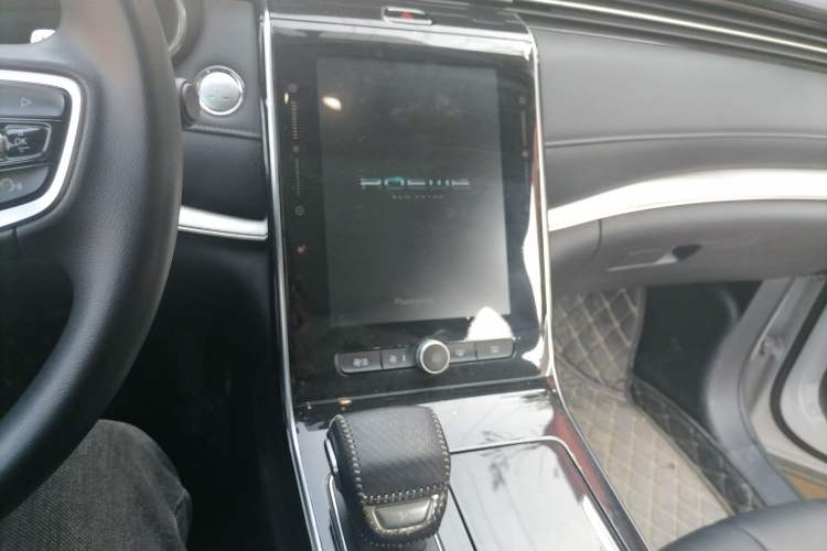 Used Roewe RX5 MAX 2019 300TGI Automatic 4G Connect Luxury Edition Audio And AC Panel