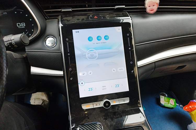 Used Roewe RX5 MAX 2019 300TGI Automatic Smart Cabin Luxury Edition Audio And AC Panel