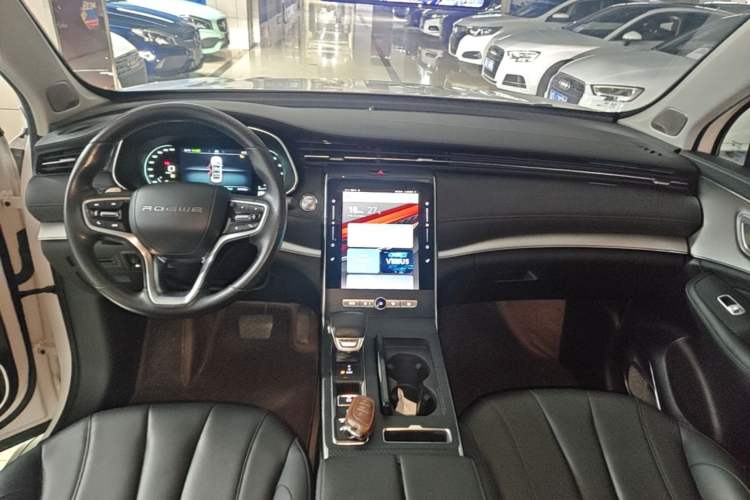 Used Roewe RX5 MAX 2019 300TGI Automatic Smart Cabin Luxury Edition Center Console