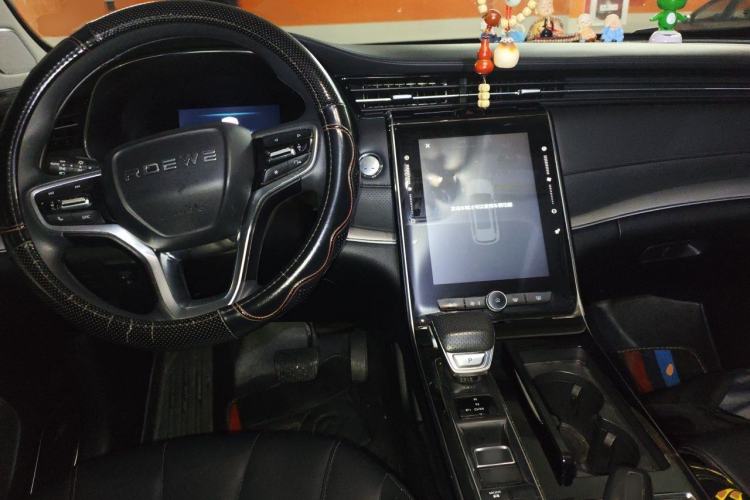 Used Roewe RX5 MAX 2019 300TGI Automatic 4G Connect Luxury Edition Center Console