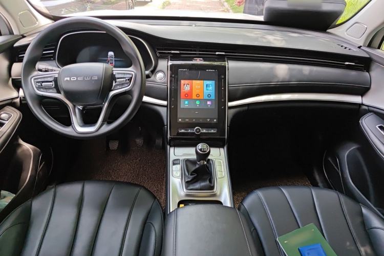 Used Roewe RX5 MAX 2019 300TGI Manual 4G Connect Luxury Edition Center Console