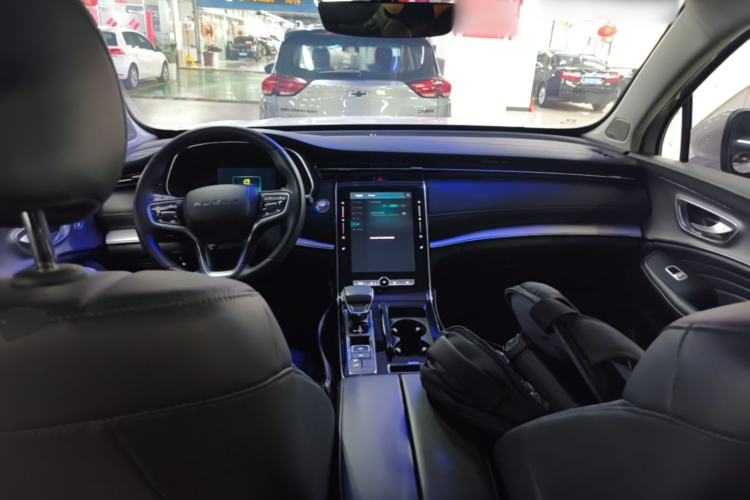 Used Roewe RX5 MAX 2019 300TGI Automatic Smart Cabin Luxury Edition Center Console