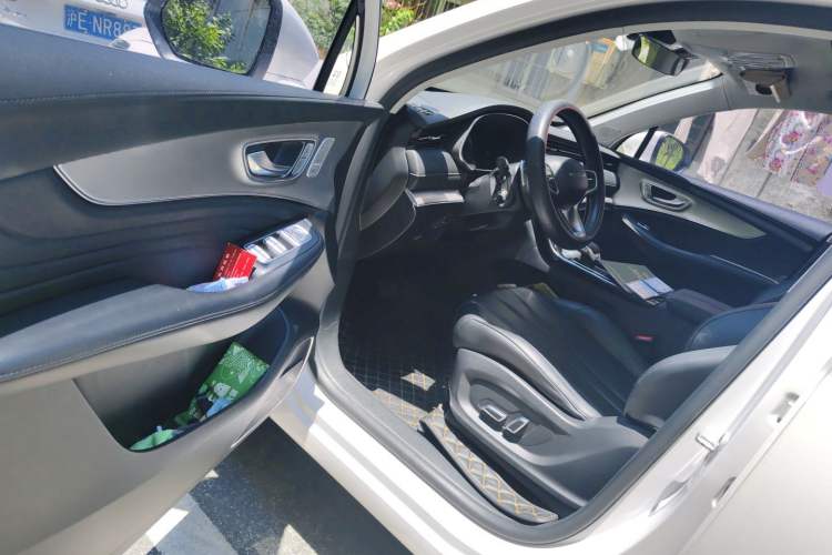 Used Roewe RX5 MAX 2019 300TGI Automatic Smart Cabin Luxury Edition Driver Seat