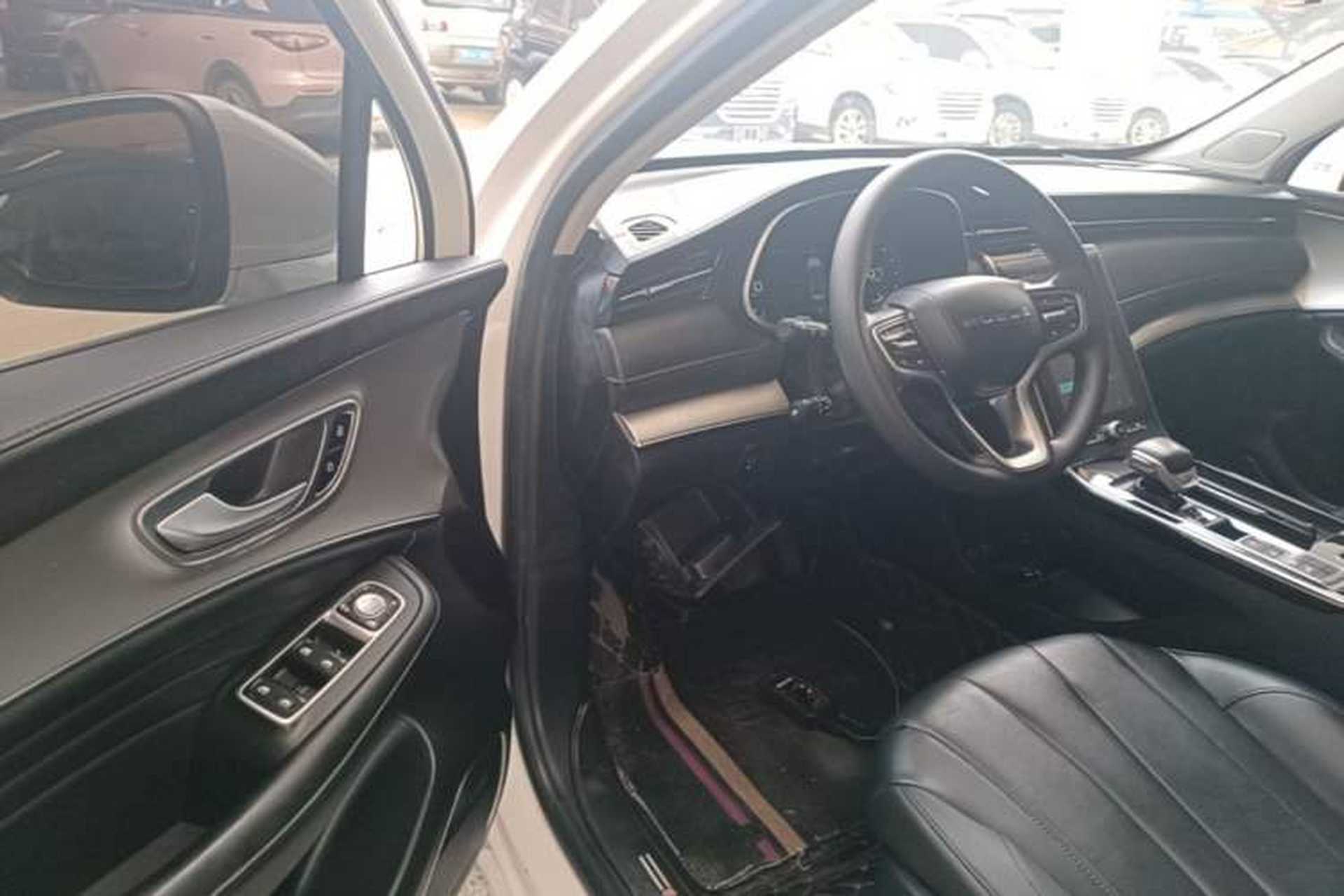 Used Roewe RX5 MAX 2019 300TGI Automatic 4G Connect Luxury Edition Driver Seat