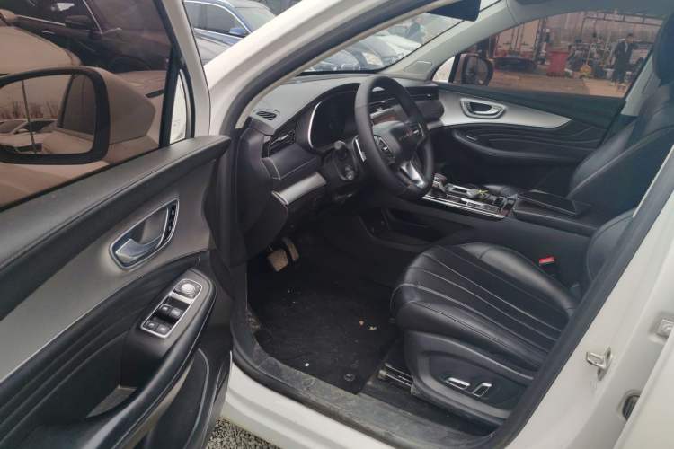 Used Roewe RX5 MAX 2019 300TGI Automatic 4G Connect Luxury Edition Driver Seat