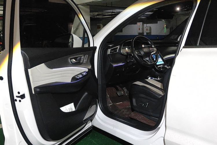Used Roewe RX5 MAX 2019 400TGI Automatic All-Wheel Drive Smart Cabin Supreme Edition Driver Seat