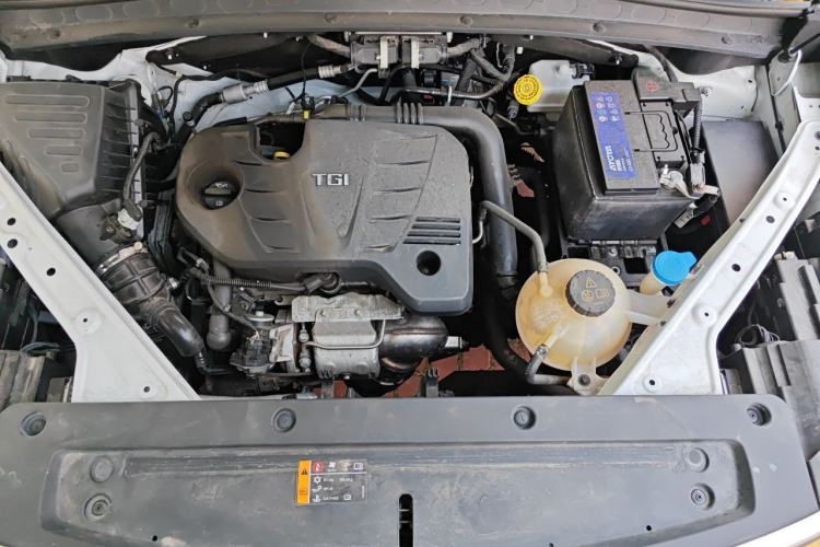 Used Roewe RX5 MAX 2019 300TGI Manual 4G Connect Luxury Edition Engine Bay