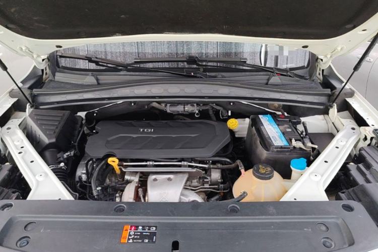 Used Roewe RX5 MAX 2019 400TGI Automatic Smart Cabin Flagship Edition Engine Bay
