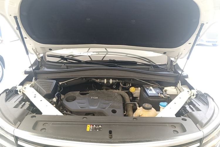 Used Roewe RX5 MAX 2019 300TGI Automatic 4G Connect Luxury Edition Engine Bay