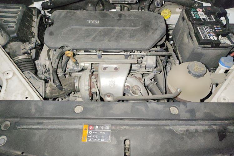 Used Roewe RX5 MAX 2019 400TGI Automatic Smart Cabin Flagship Edition Engine Bay