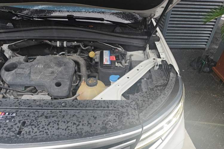 Used Roewe RX5 MAX 2019 300TGI Automatic Smart Cabin Flagship Edition Engine Bay Left