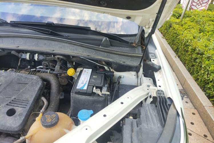 Used Roewe RX5 MAX 2019 300TGI Automatic Smart Cabin Luxury Edition Engine Bay Left