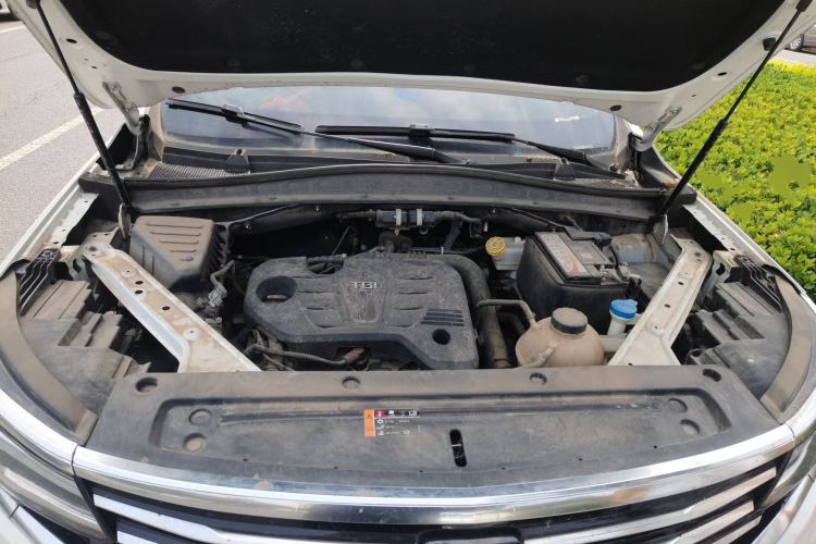 Used Roewe RX5 MAX 2019 300TGI Automatic 4G Connect Luxury Edition Engine Bay