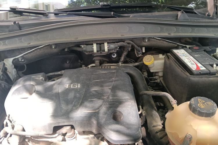 Used Roewe RX5 MAX 2019 300TGI Automatic 4G Connect Luxury Edition Engine Bay