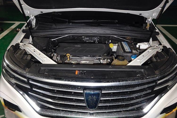Used Roewe RX5 MAX 2019 400TGI Automatic All-Wheel Drive Smart Cabin Supreme Edition Engine Bay