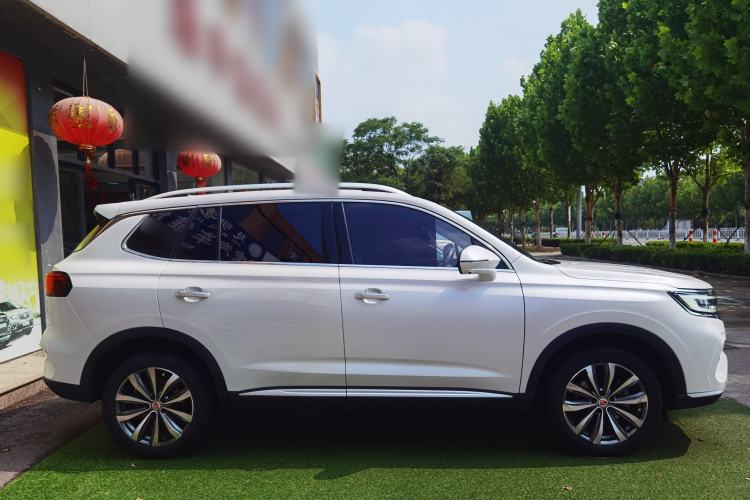 Used Roewe RX5 MAX 2019 300TGI Automatic Smart Cabin Luxury Edition Exterior 2