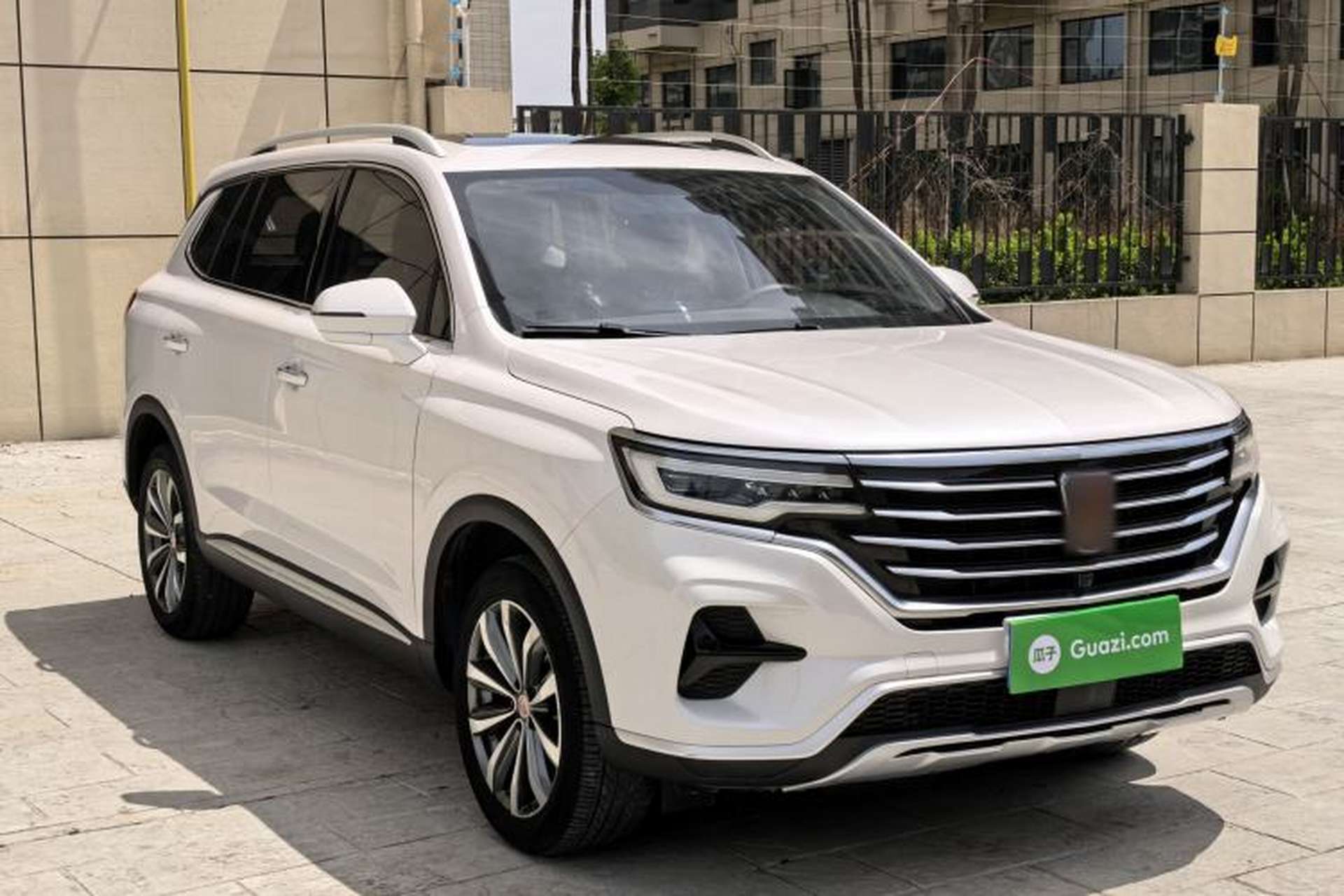 Used Roewe RX5 MAX 2019 300TGI Automatic 4G Connect Luxury Edition Exterior 2