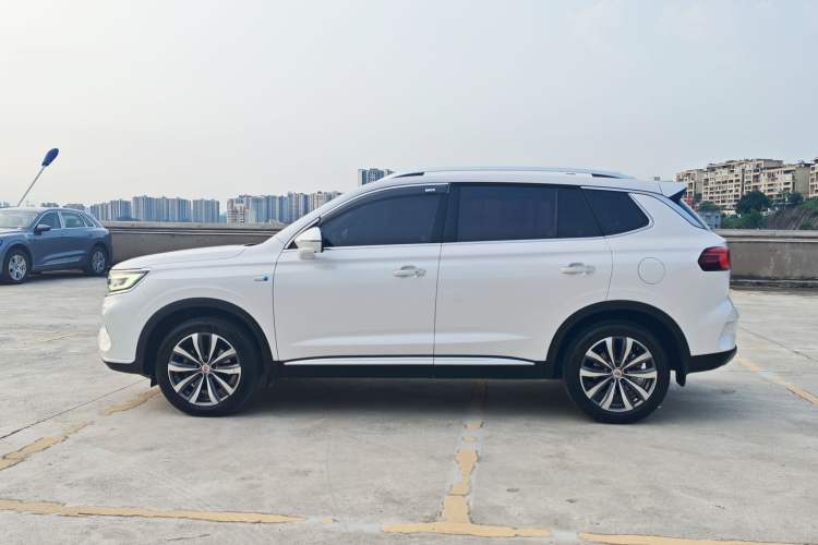Used Roewe RX5 MAX 2019 300TGI Automatic Smart Cabin Luxury Edition Exterior 3