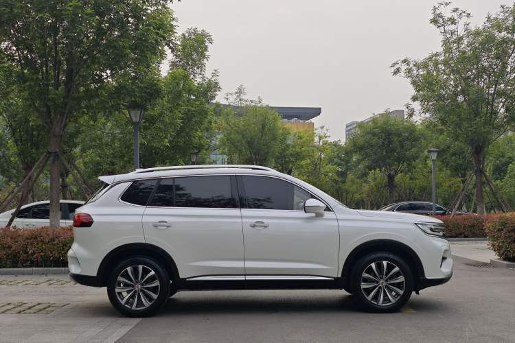 Used Roewe RX5 MAX 2019 300TGI Manual 4G Connect Luxury Edition Exterior 3