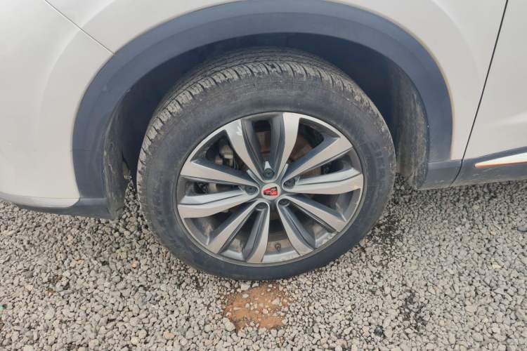 Used Roewe RX5 MAX 2019 300TGI Automatic 4G Connect Luxury Edition Exterior 4