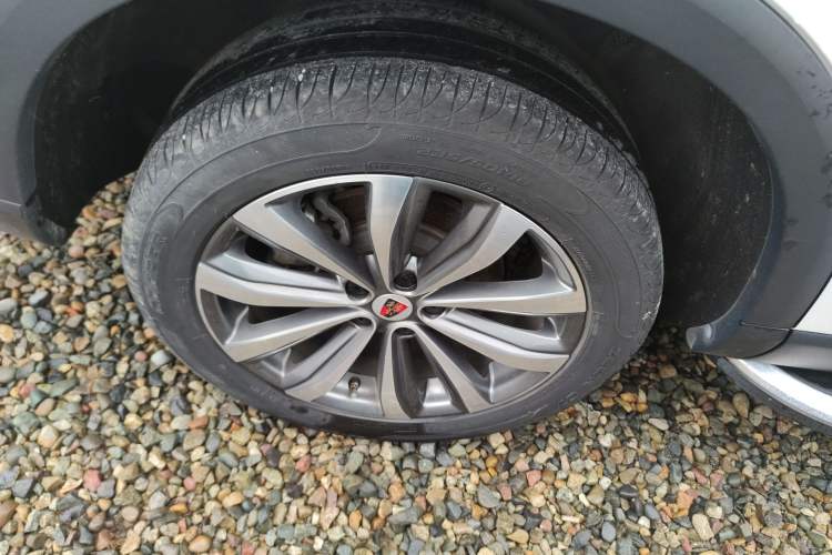 Used Roewe RX5 MAX 2019 300TGI Automatic 4G Connect Luxury Edition Exterior 5
