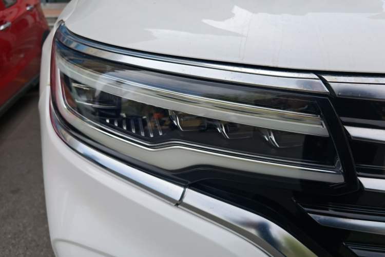 Used Roewe RX5 MAX 2019 300TGI Automatic 4G Connect Luxury Edition Exterior 6