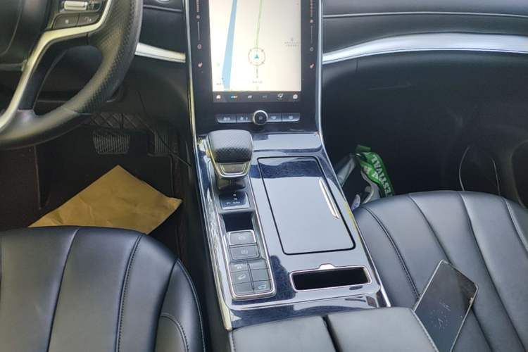 Used Roewe RX5 MAX 2019 300TGI Automatic Intelligent Driving Health Cabin Edition Gear Lever