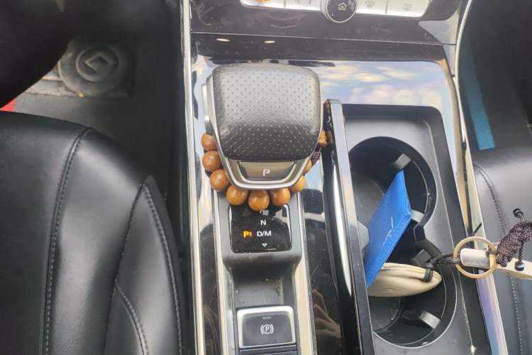 Used Roewe RX5 MAX 2019 300TGI Automatic Smart Cabin Luxury Edition Gear Lever