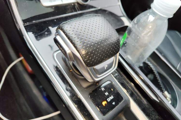 Used Roewe RX5 MAX 2019 300TGI Automatic Smart Cabin Flagship Edition Gear Lever