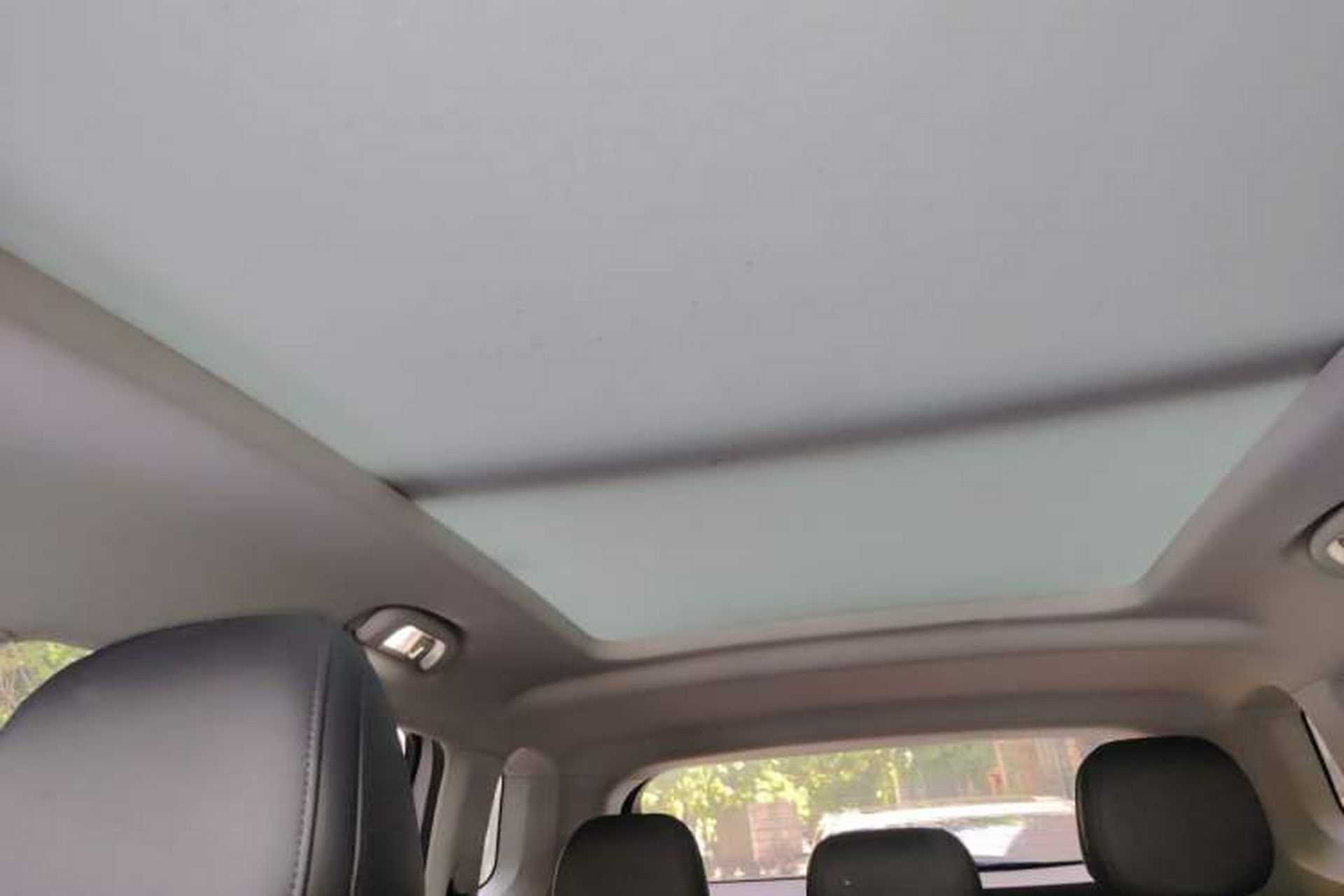 Used Roewe RX5 MAX 2019 300TGI Automatic 4G Connect Luxury Edition Headliner