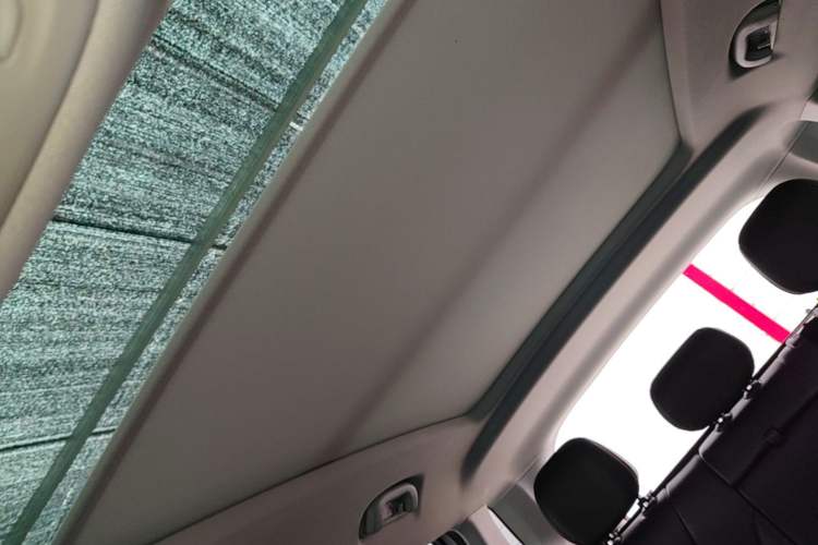 Used Roewe RX5 MAX 2019 400TGI Automatic Smart Cabin Flagship Edition Headliner