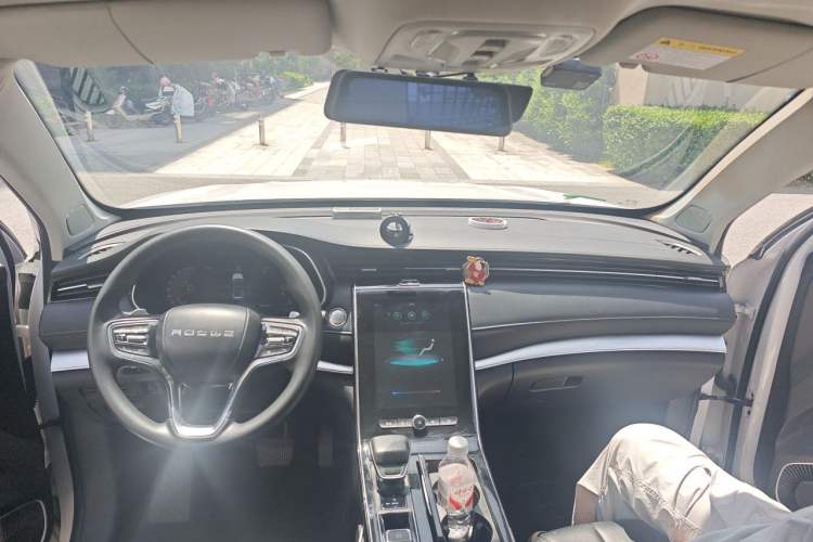 Used Roewe RX5 MAX 2019 300TGI Automatic 4G Connect Luxury Edition Headliner