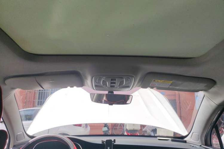Used Roewe RX5 MAX 2019 300TGI Automatic 4G Connect Luxury Edition Headliner