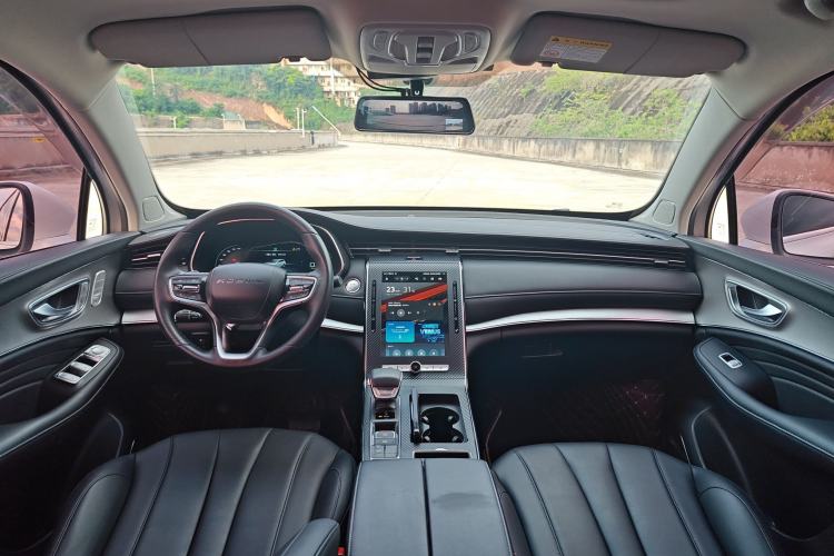 Used Roewe RX5 MAX 2019 300TGI Automatic Smart Cabin Luxury Edition Interior 1