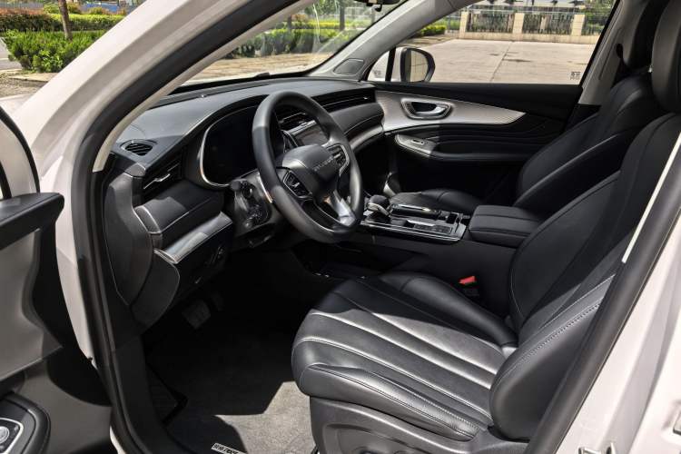 Used Roewe RX5 MAX 2019 300TGI Automatic 4G Connect Luxury Edition Interior 2