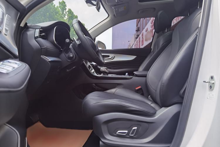Used Roewe RX5 MAX 2019 300TGI Automatic Smart Cabin Luxury Edition Interior 5