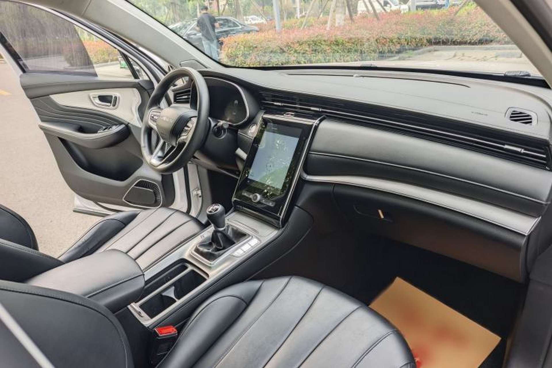 Used Roewe RX5 MAX 2019 300TGI Manual 4G Connect Luxury Edition Interior 6