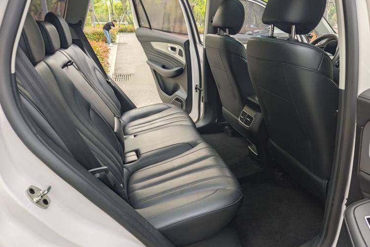 Used Roewe RX5 MAX 2019 300TGI Manual 4G Connect Luxury Edition Interior 9