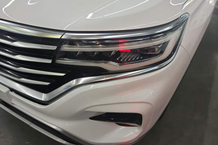 Used Roewe RX5 MAX 2019 300TGI Manual 4G Connect Luxury Edition Left Front Headlight
