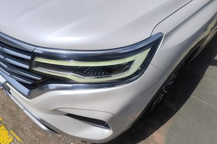 Used Roewe RX5 MAX 2019 300TGI Automatic 4G Connect Luxury Edition Left Front Headlight