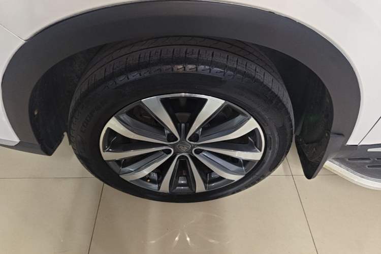 Used Roewe RX5 MAX 2019 300TGI Automatic Smart Cabin Luxury Edition Left Front Wheel Hub
