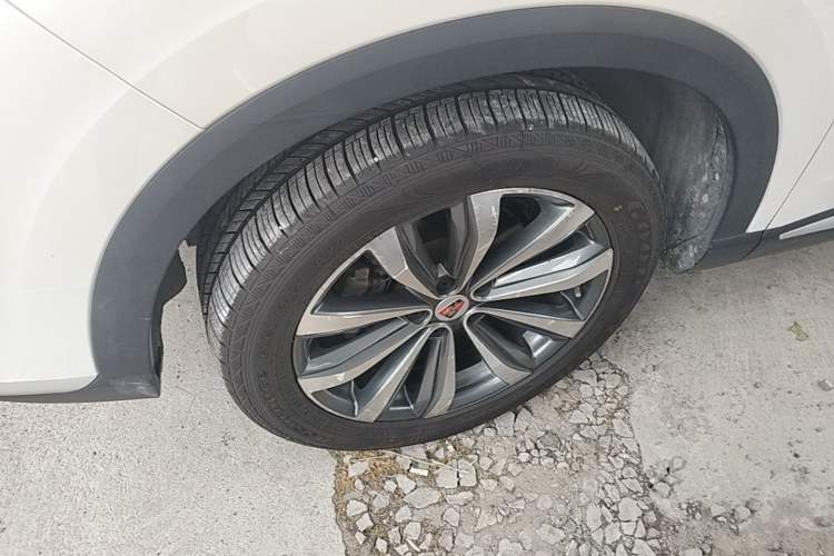 Used Roewe RX5 MAX 2019 300TGI Automatic 4G Connect Luxury Edition Left Front Wheel Hub