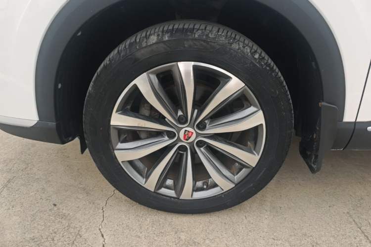 Used Roewe RX5 MAX 2019 300TGI Automatic Smart Cabin Flagship Edition Left Front Wheel Hub