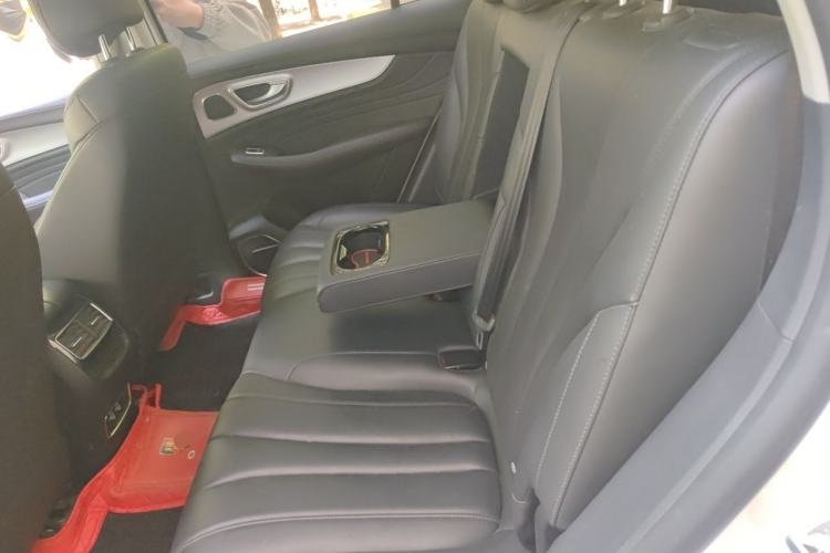 Used Roewe RX5 MAX 2019 300TGI Automatic 4G Connect Luxury Edition Left Rear Seat