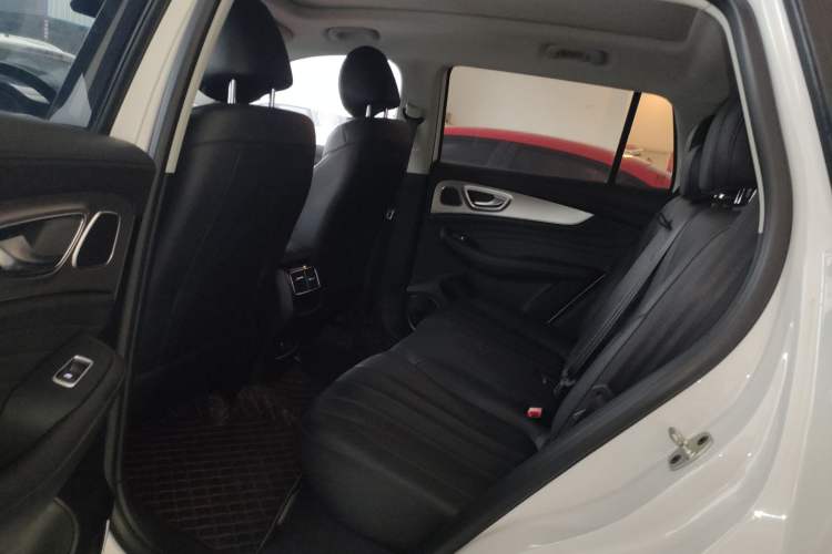 Used Roewe RX5 MAX 2019 300TGI Automatic 4G Connect Luxury Edition Left Rear Seat